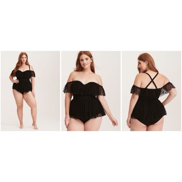 Torrid sexy bathing suit size 1 - Picture 3 of 6